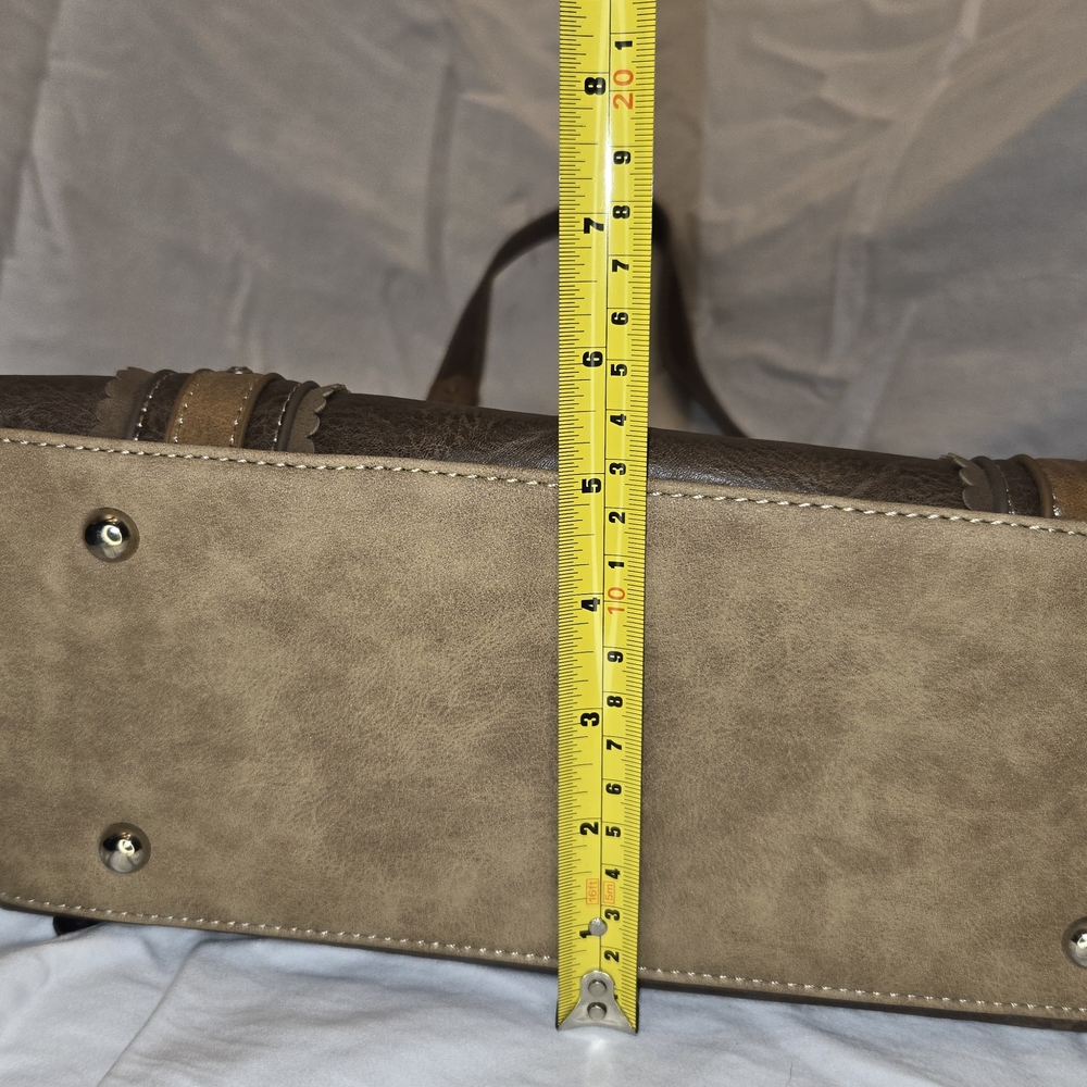 Justin Boots Tan and Brown Tote with Lace Accent - Picture 7 of 10